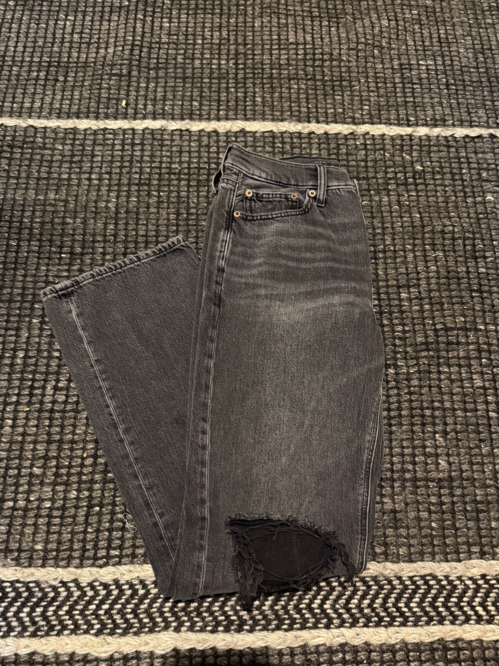 American Eagle Outfitters Black Washed Straight-Leg Jeans with Distressed Knee